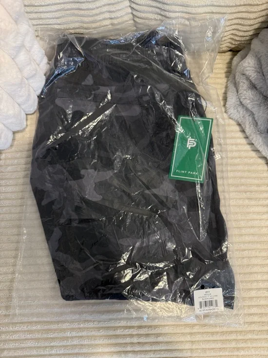 Men's Advantage Short (UnLined) in Black Camo-Men’s Medium NWT - Picture 13 of 15